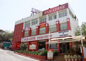 Paradise food court hitech city